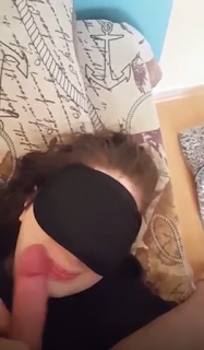 Beste’nin Gözünü Kapamış  Sakso Çektiriyor.. “Beste Videomu Çekiyon Lan Göt” Diyor
