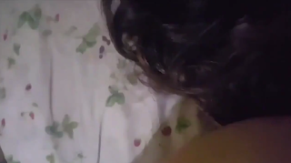 Hoşuna gidiyor mu diyor evet ama yapma hayatım yapma diyor inlemeleri konuşmalrı dinleyin mustafa seni hiç sikmedi mi böyle diyor